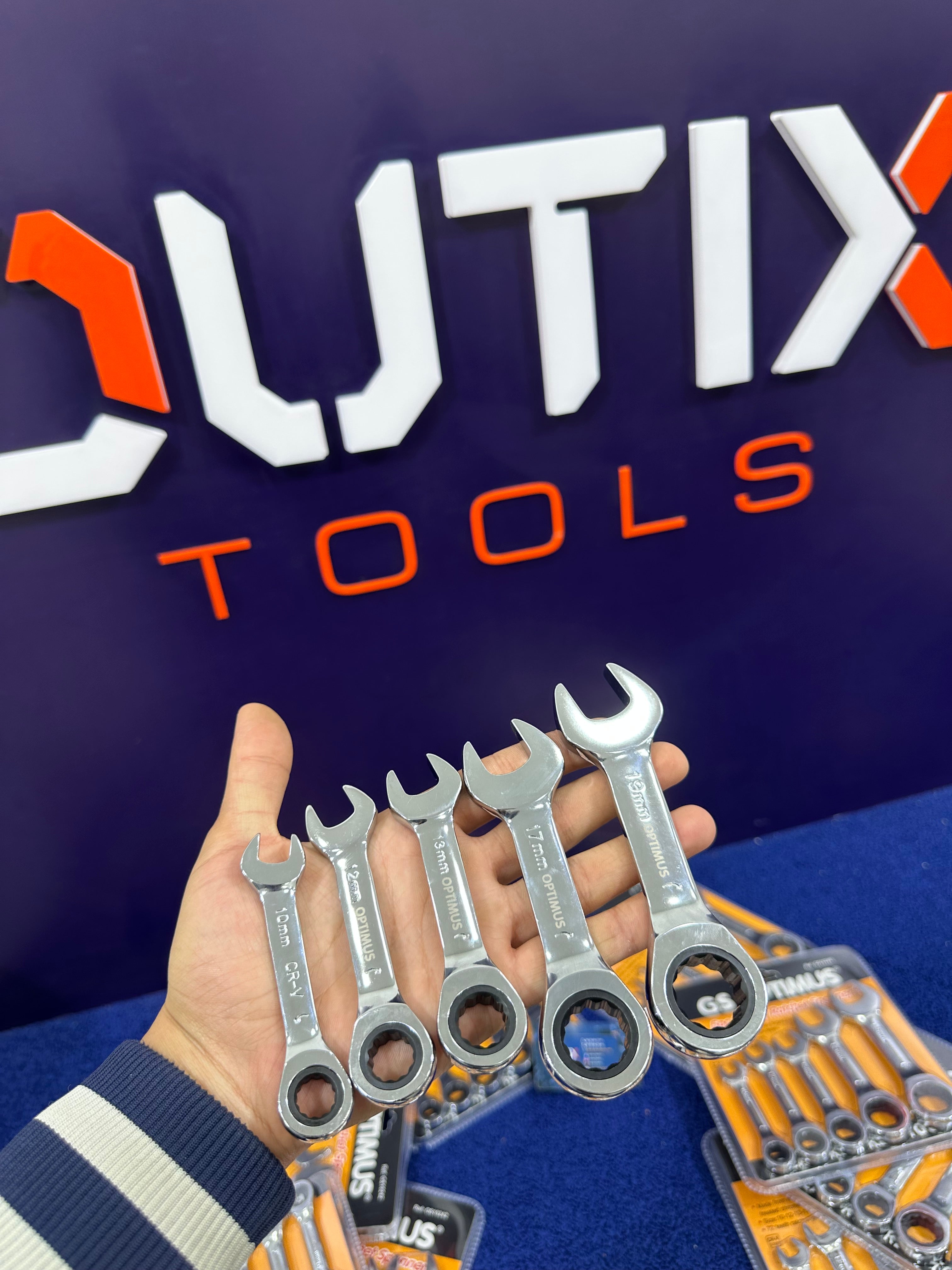 Caisse à outils 108 pcs + jeu clé mixte clique 5 pcs GS OPTIMUS