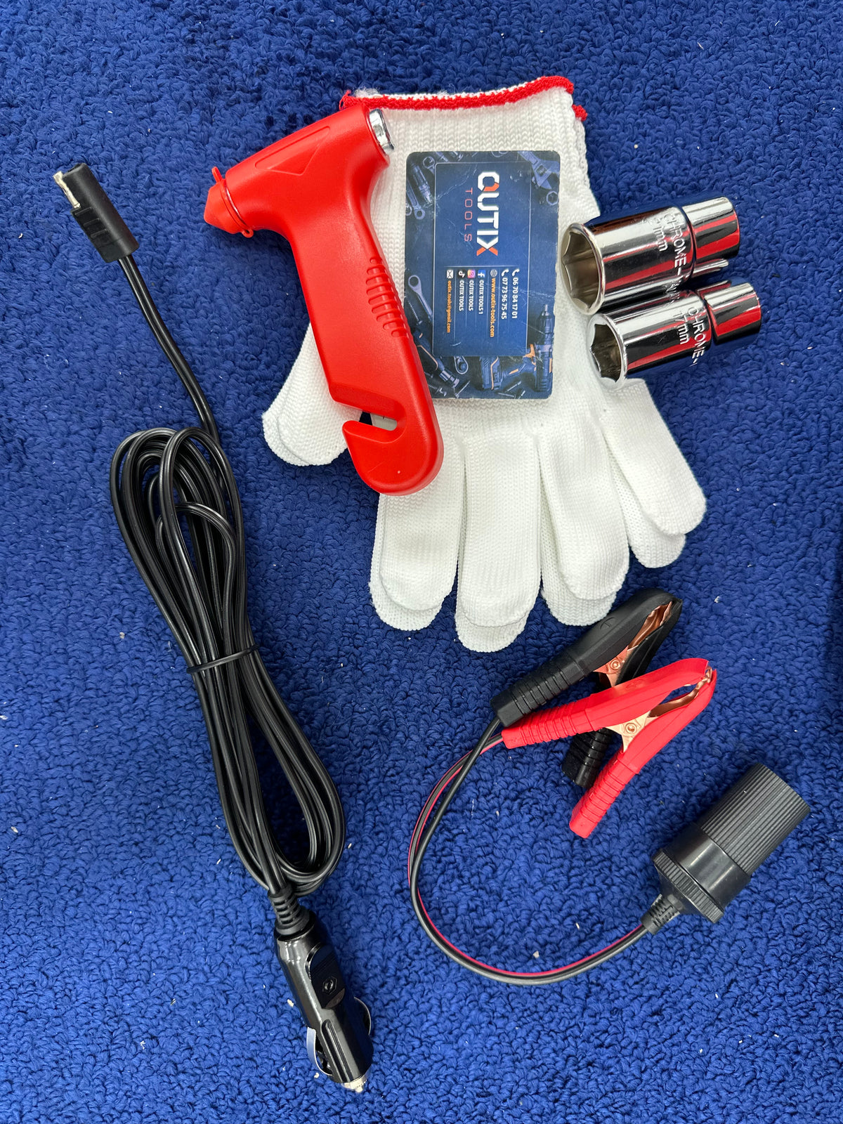 Kit de réparation portable 4en1        cric électrique, gonfleur torche et clé à choc La marque Beetro
