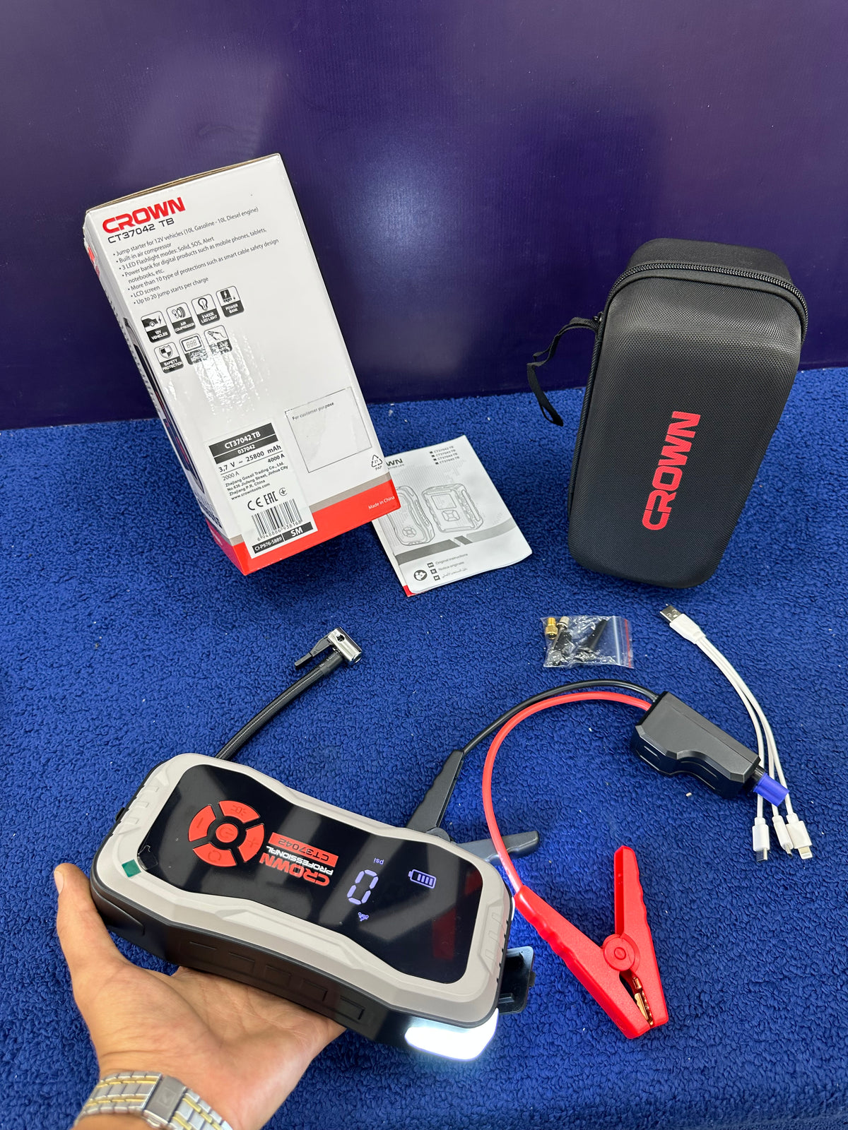 Compresseur Automobile 150 PSI et Booster de Batterie 25800mAh CROWN CT37042