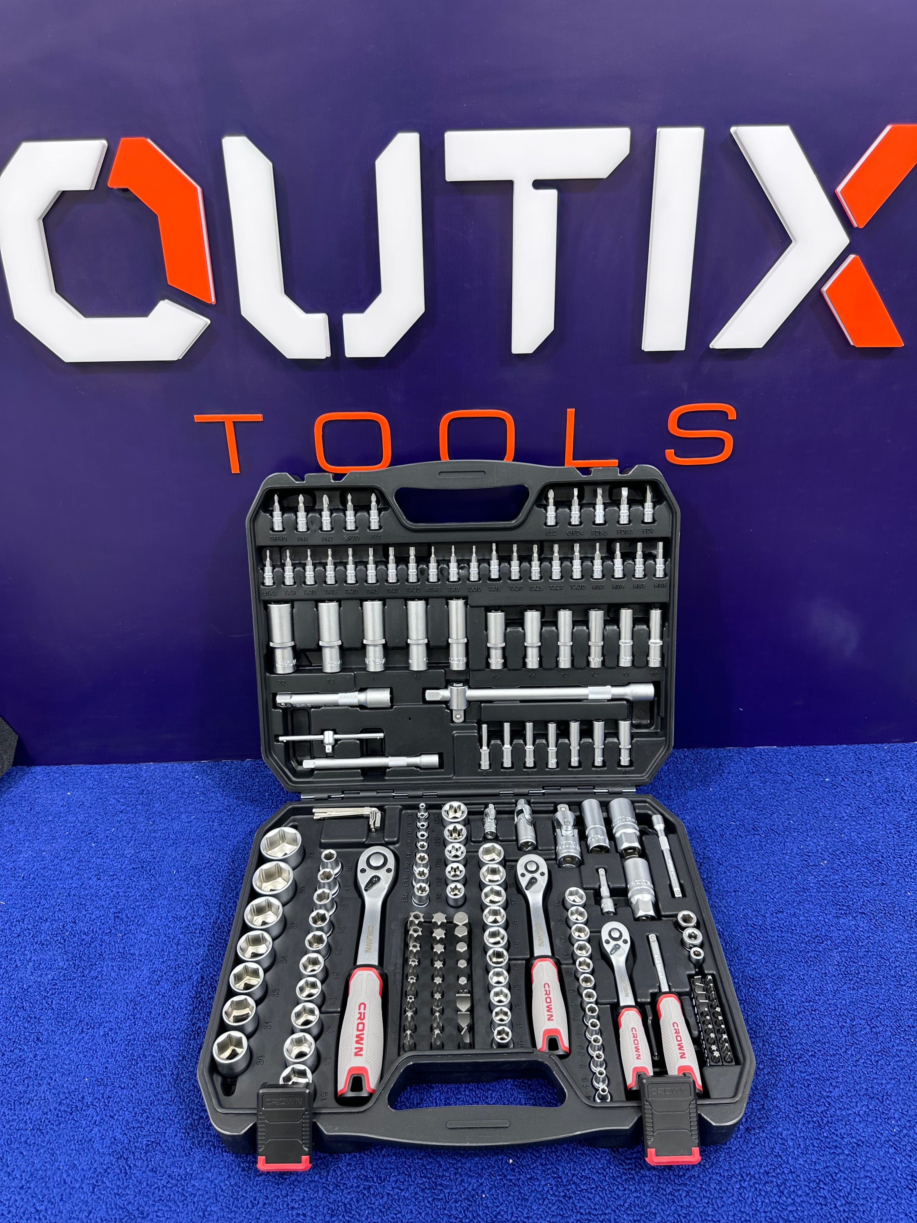Crown-Caisse à outils 171 Pièces