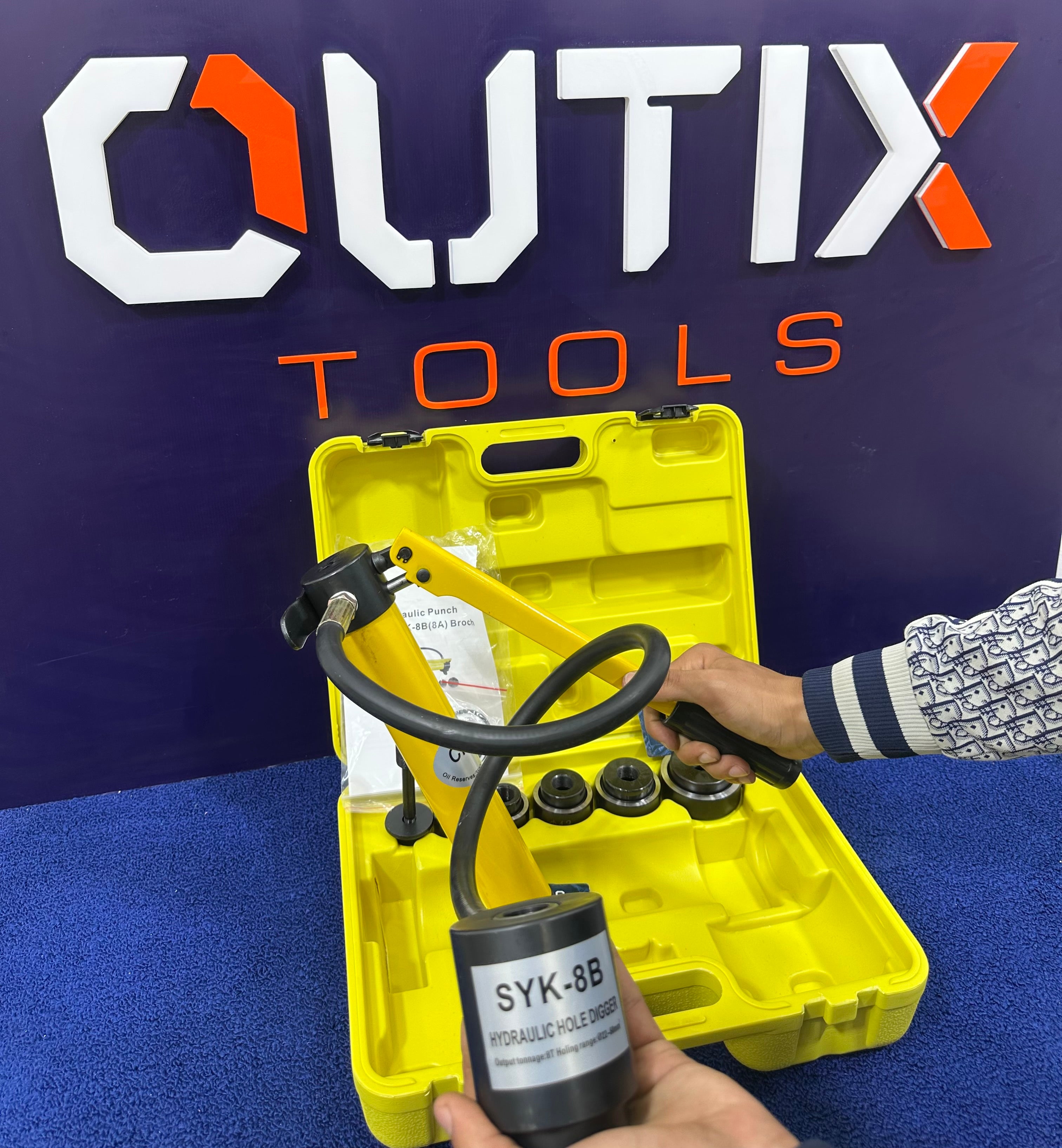 Kit d'outils de poinçonnage hydraulique 8tonnes (22/60)mm