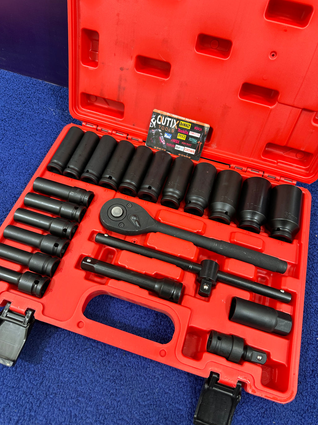 Caisse douille 23 Pièces 8-32mm