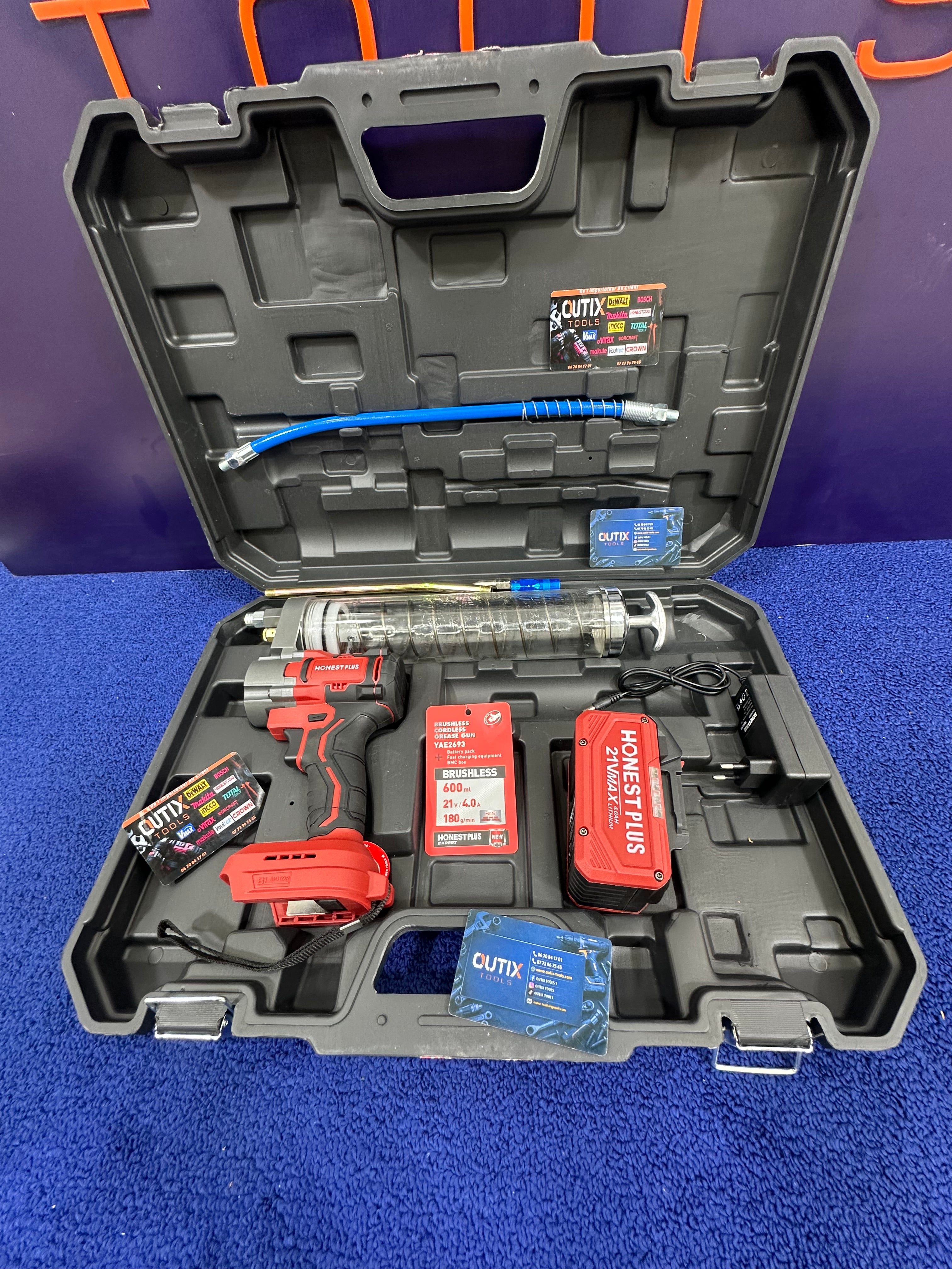 Pompe a graisse à batterie         honest plus