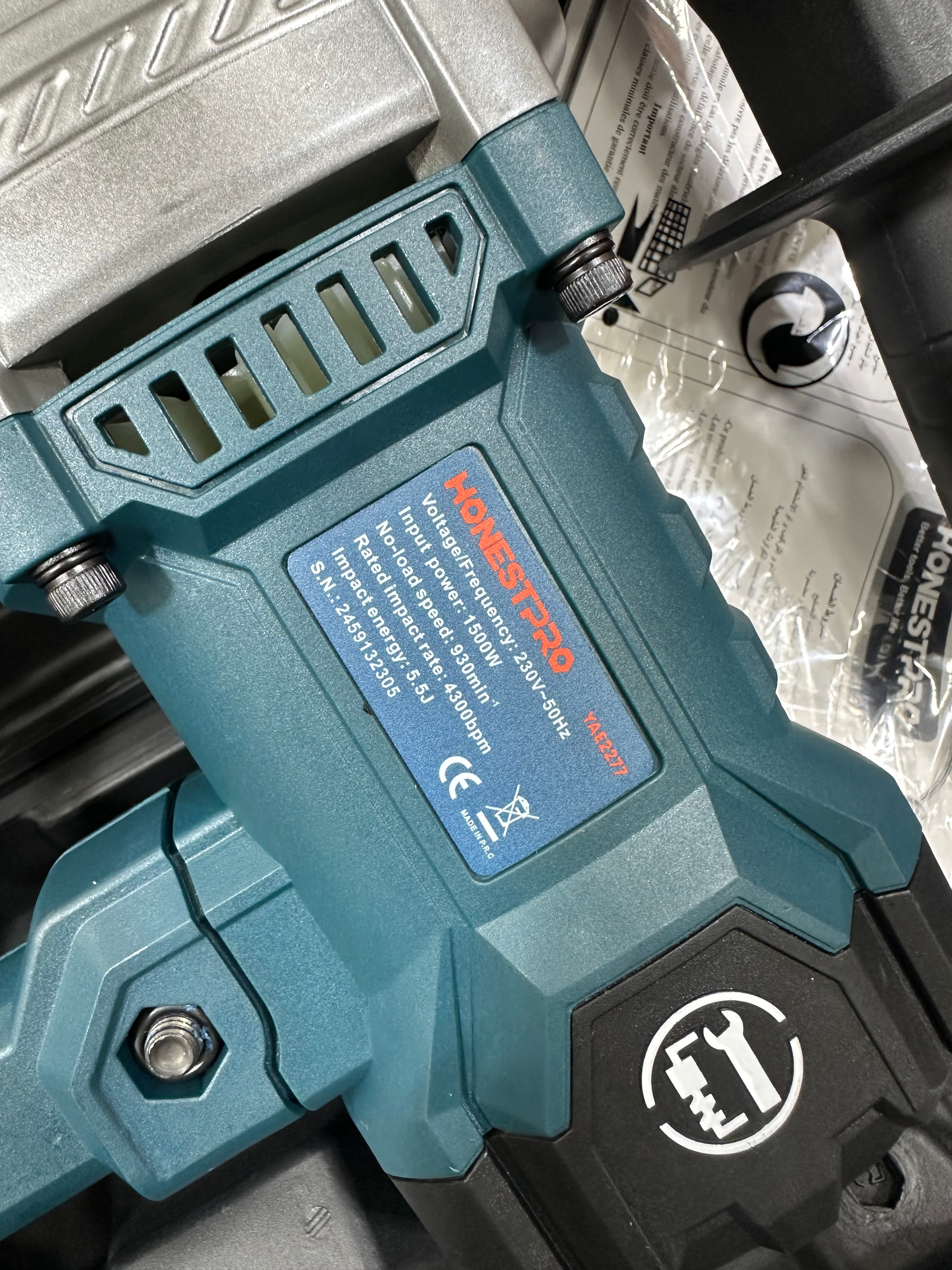 Marteau perforateur 1500W     HONEST PRO YAE2277